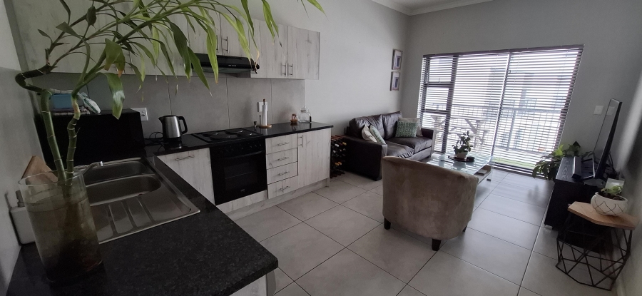 To Let 2 Bedroom Property for Rent in St Dumas Western Cape